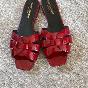 Saint Laurent Women’s Slides Red Patent